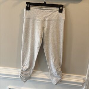 Lululemon Women's Wandering Yogi light cream Cinch Leg Grey Sz 6